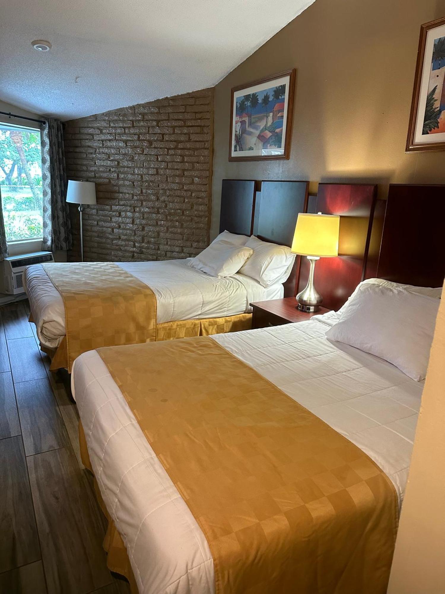 A-1 Budget Motel ホームステッド エクステリア 写真