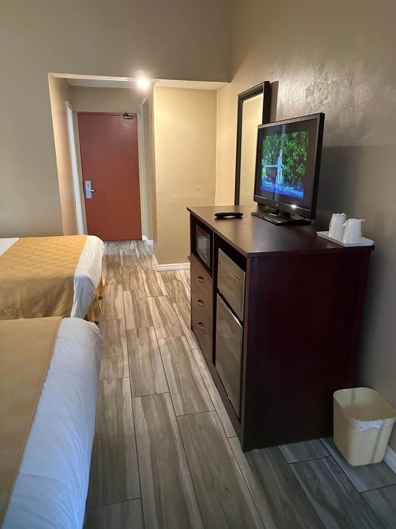 A-1 Budget Motel ホームステッド エクステリア 写真